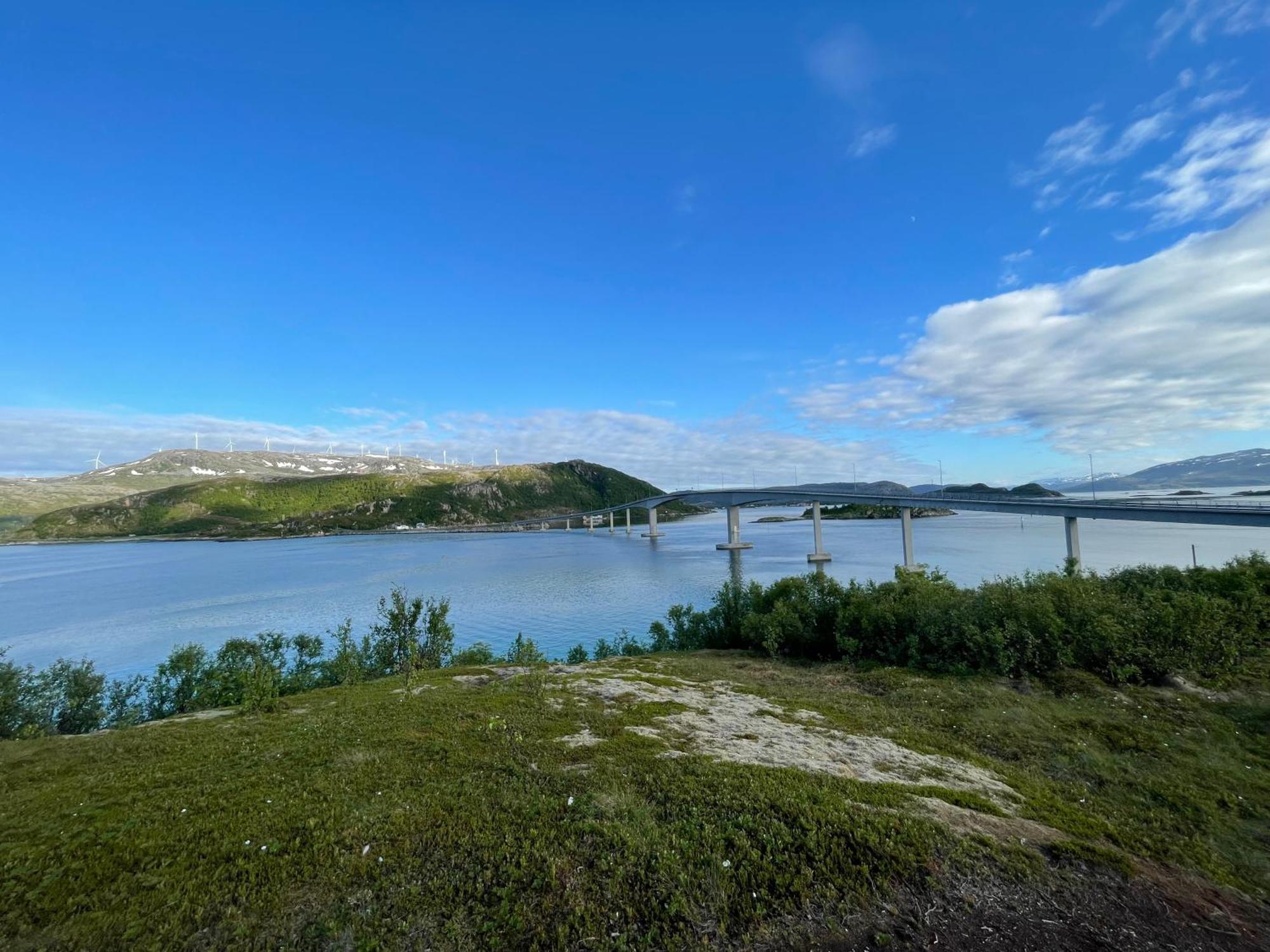 Ecolodge Bathuset 69Nord Sommaroy Exterior photo